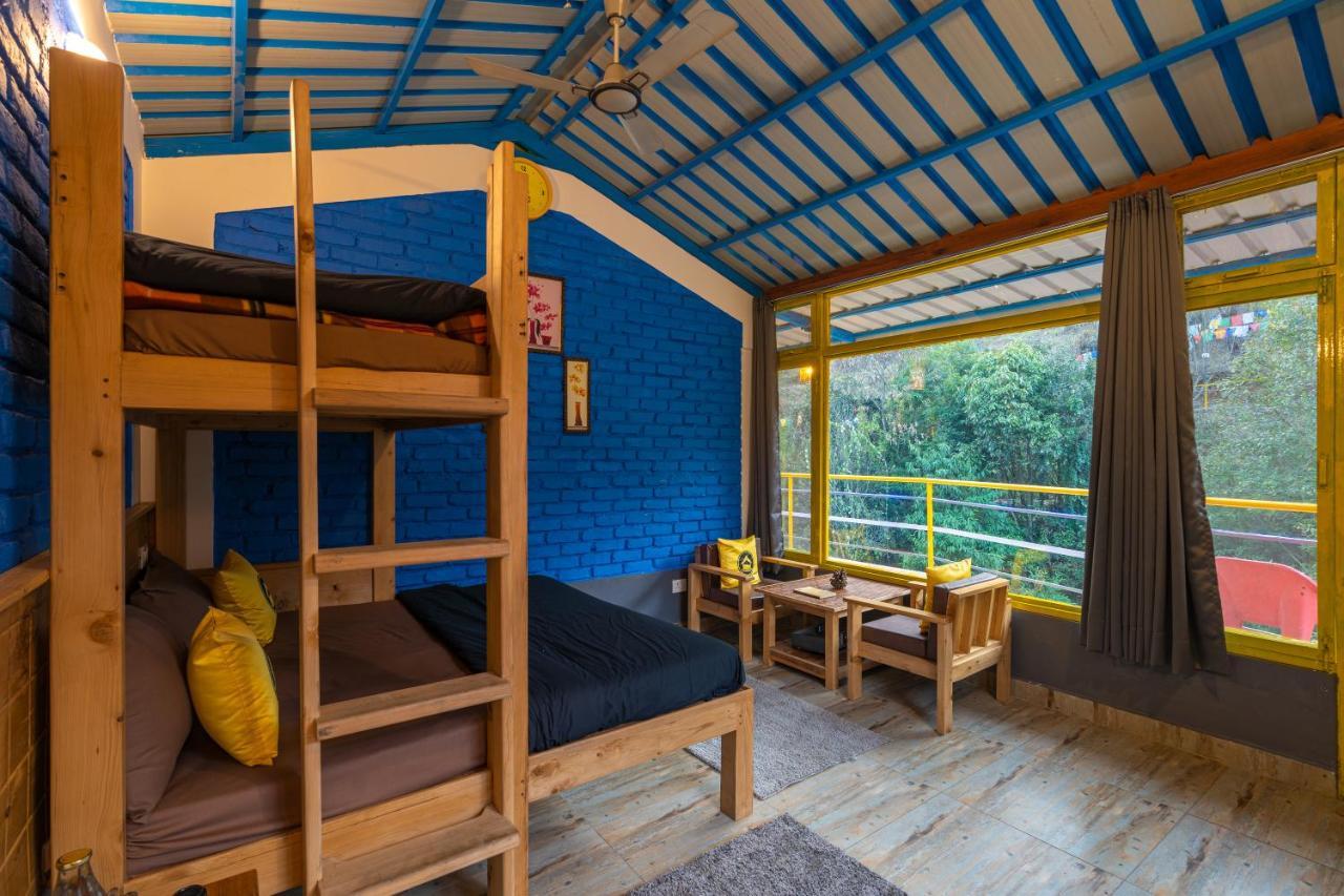 The Hosteller Mussoorie By The Streamside, Kempty Экстерьер фото